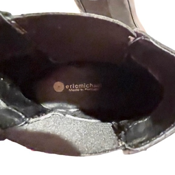 Eric Michael- Black Leather Pull-On
Booties Size: 5.5 - Picture 7 of 9